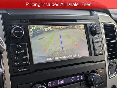 Used 2017 Nissan Titan SL w/ SL Towing Convenience Package RWD image 22