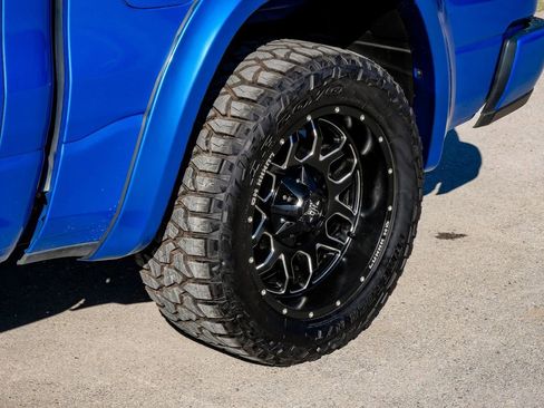 Used 2024 RAM 1500 Laramie image 64