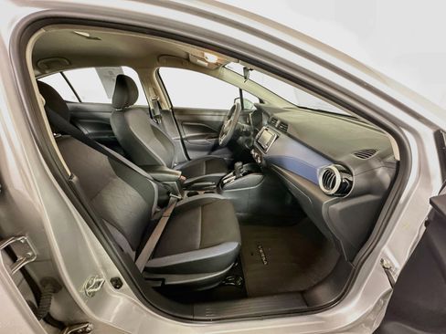 Used 2025 Nissan Versa SV w/ Trunk Package FWD image 30