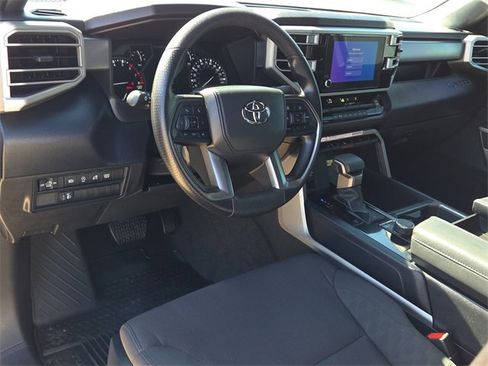 Used 2025 Toyota Tundra SR5 image 17