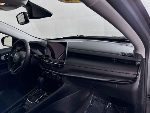 Used 2022 Jeep Compass Trailhawk image 36