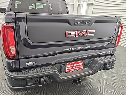 Used 2024 GMC Sierra 1500 AT4X w/ AT4X AEV Edition image 7