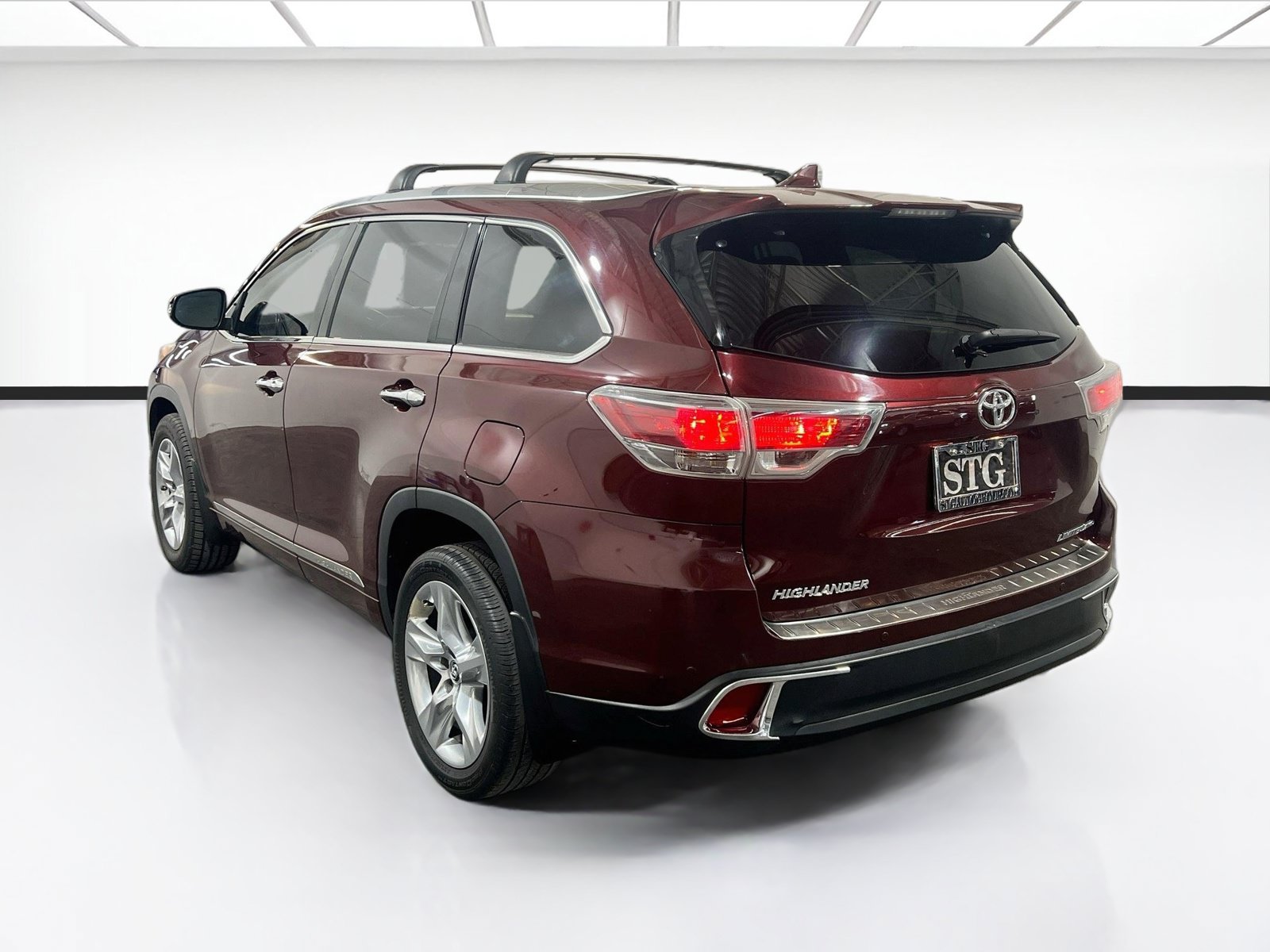 Used 2016 Toyota Highlander Limited AWD/4WD image 6