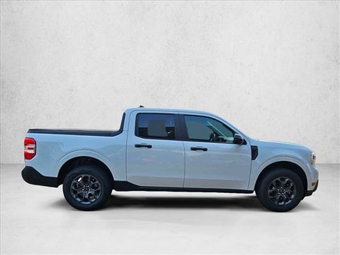 Certified 2024 Ford Maverick XLT w/ XLT Luxury Package AWD/4WD image 4