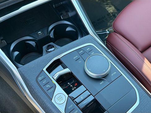 New 2026 BMW 330i Sedan w/ M Sport Package image 29