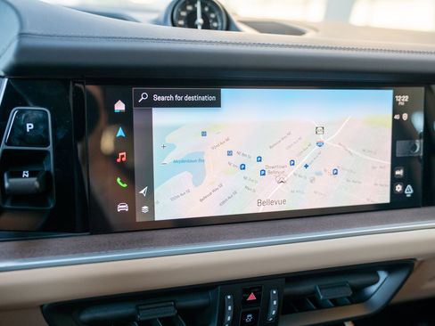 Certified 2025 Porsche Cayenne E-Hybrid Coupe AWD/4WD image 16