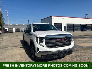 Used 2025 GMC Sierra 1500 SLT AWD/4WD video 1