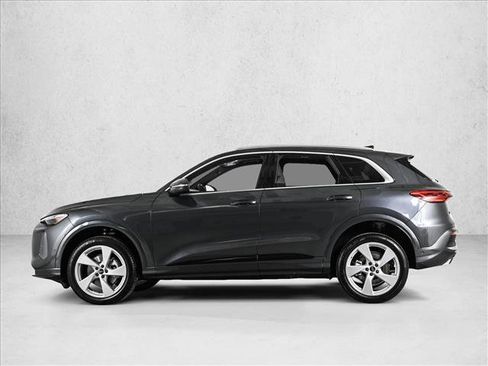 New 2025 Audi Q5 Premium Plus image 9