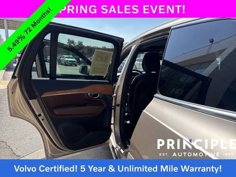 Certified 2023 Volvo XC90 B5 Plus image 34