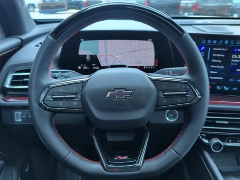 Used 2025 Chevrolet Traverse RS w/ LPO, Floor Liner Package image 16