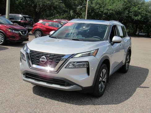 Certified 2023 Nissan Rogue SV w/ SV Premium B Package FWD image 8