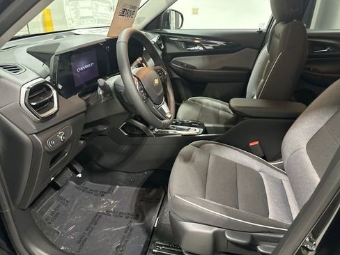 New 2026 Chevrolet TrailBlazer LT w/ LT Cold Weather Package AWD/4WD image 4