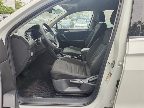 Certified 2022 Volkswagen Tiguan S image 14
