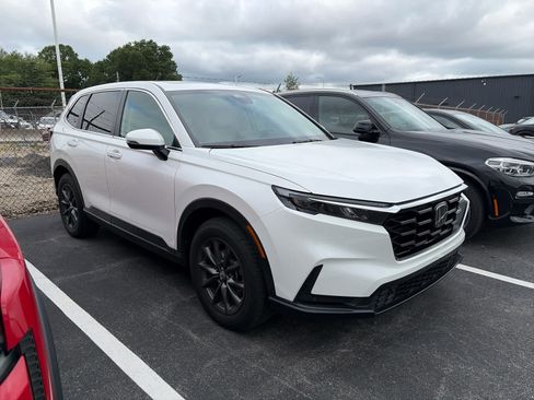 Used 2026 Honda CR-V EX-L image 3