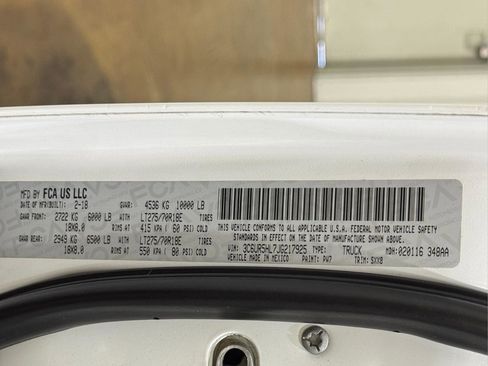 Used 2018 RAM 2500 Tradesman w/ Chrome Appearance Group image 47