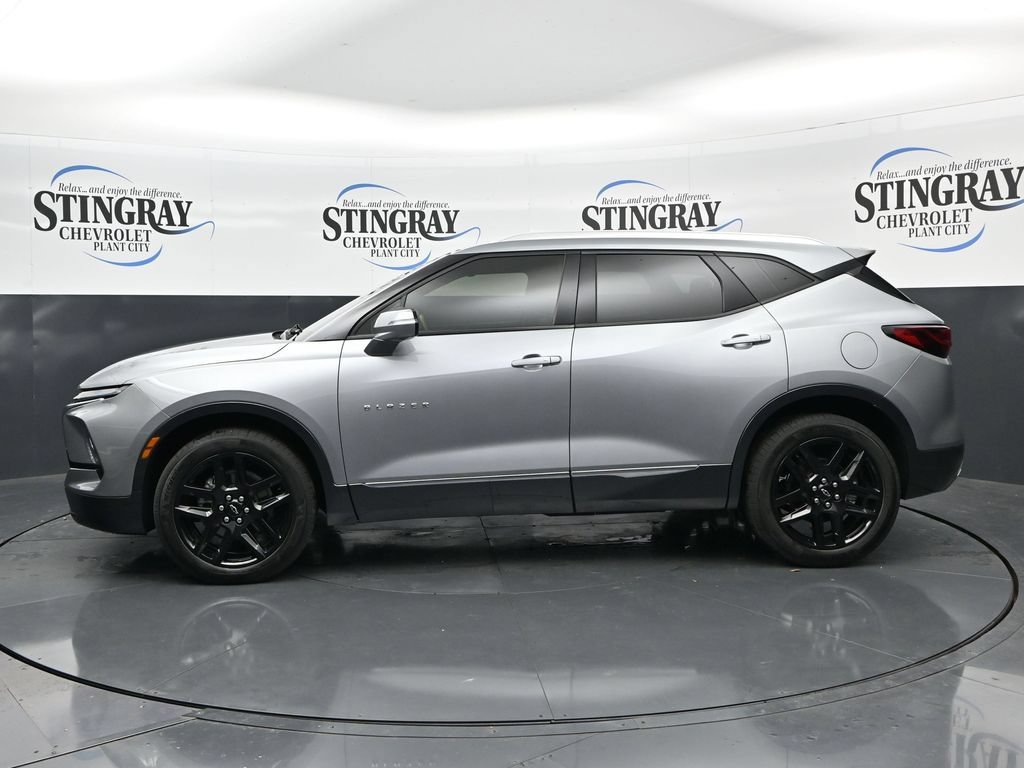 Certified 2024 Chevrolet Blazer Premier w/ Driver Confidence II Package FWD image 4