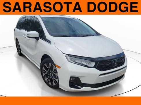 Used 2026 Honda Odyssey Elite image 1