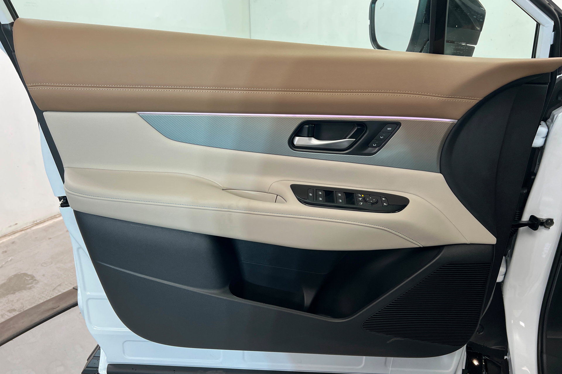 New 2027 Nissan Murano Platinum w/ Cargo Package AWD/4WD image 14