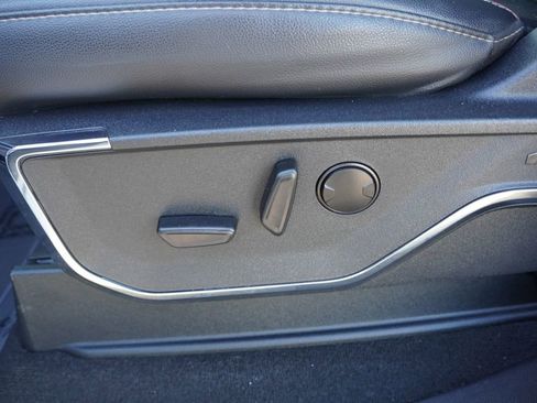 Certified 2023 Ford F350 Lariat w/ Chrome Package image 24