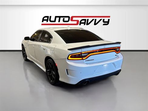 Used 2023 Dodge Charger R/T w/ Blacktop Package image 5