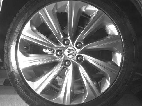 Used 2024 Buick Envista Avenir FWD image 14