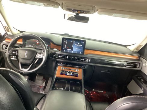 Used 2020 Lincoln Aviator Reserve w/ Equipment Group 201A image 24