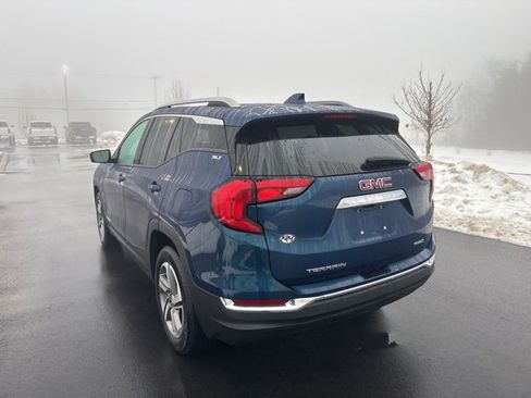 Used 2020 GMC Terrain SLT image 3
