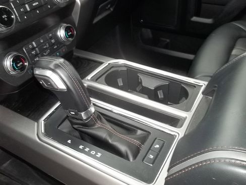 Used 2020 Ford F150 Platinum w/ Equipment Group 701A Luxury image 9