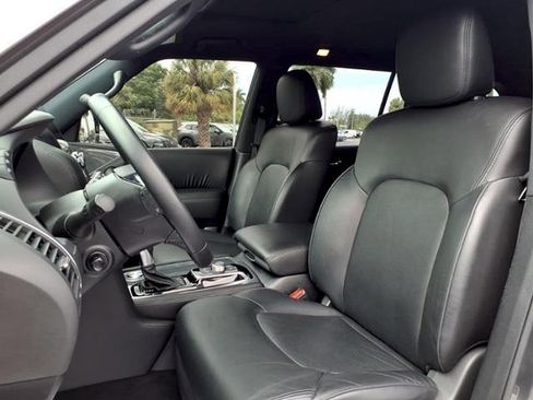 Used 2022 Nissan Armada SL w/ Midnight Edition Package image 5