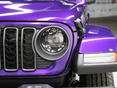 New 2026 Jeep Gladiator Sport image 31