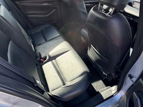 Used 2020 MAZDA MAZDA3 Select Sedan 4D image 16