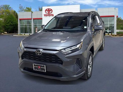 Certified 2022 Toyota RAV4 XLE AWD/4WD image 1