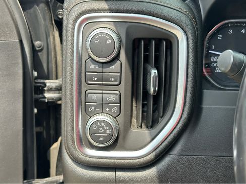 Used 2019 GMC Sierra 1500 AT4 w/ AT4 Preferred Package AWD/4WD image 19