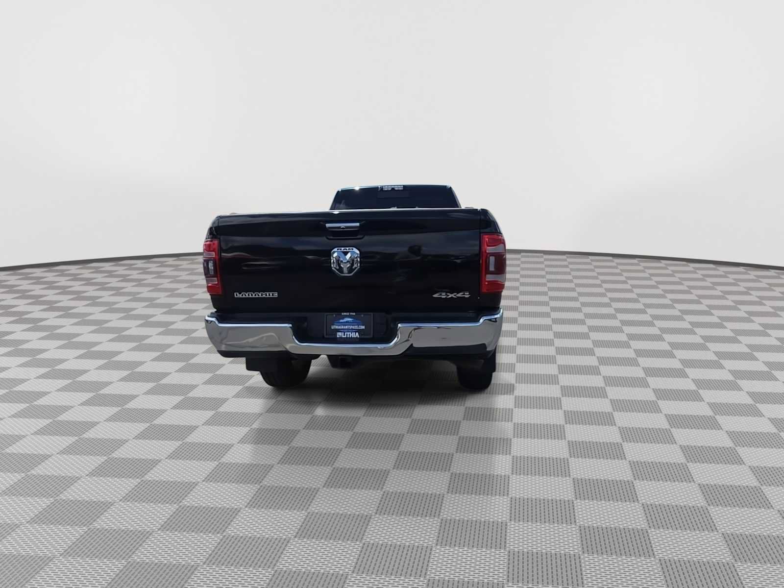 Used 2020 RAM 3500 Laramie AWD/4WD image 7
