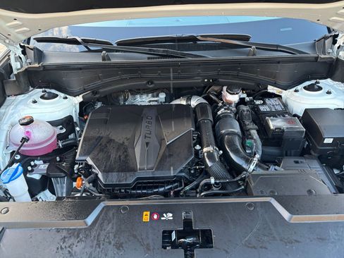 Used 2025 Hyundai Santa Fe SEL image 34