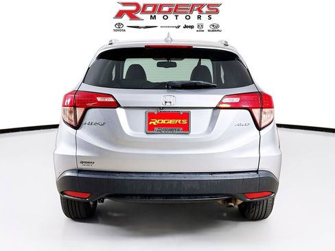 Used 2017 Honda HR-V EX-L image 7