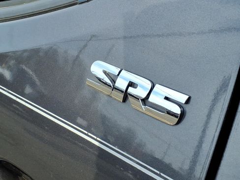 Used 2021 Toyota Tacoma SR5 image 8