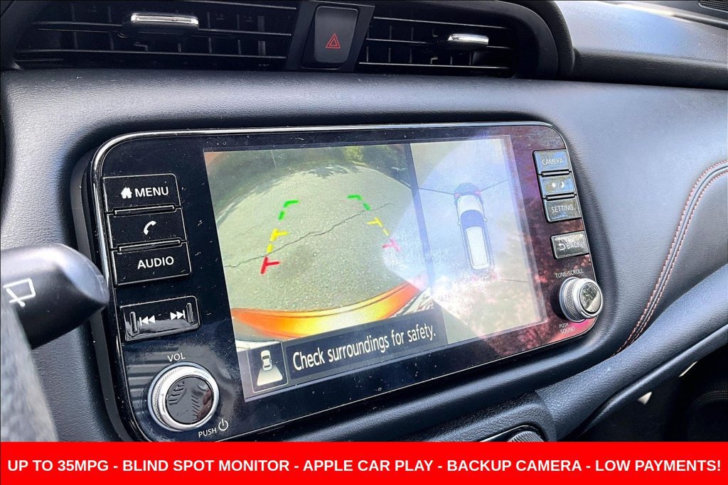 Used 2023 Nissan Kicks SR w/ SR Premium Package FWD image 16