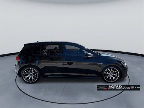 Used 2015 Volkswagen GTI SE image 4