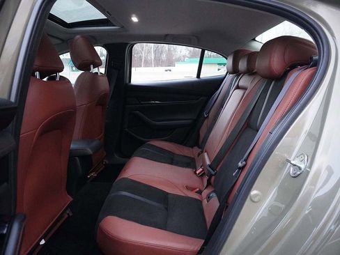 Used 2024 MAZDA MAZDA3 s image 36