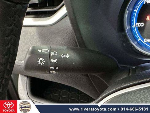 Certified 2023 Toyota RAV4 XLE w/ XLE Grade Weather Package AWD/4WD image 33