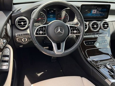 Used 2019 Mercedes-Benz C 300 4MATIC Cabriolet image 11