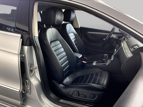 Used 2014 Volkswagen CC Sport FWD image 9