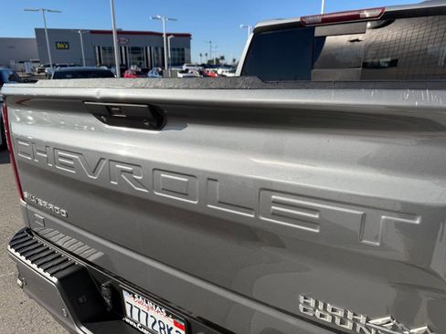 Used 2021 Chevrolet Silverado 1500 High Country w/ Safety Package II image 14