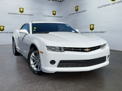 Used 2015 Chevrolet Camaro LS RWD image 3