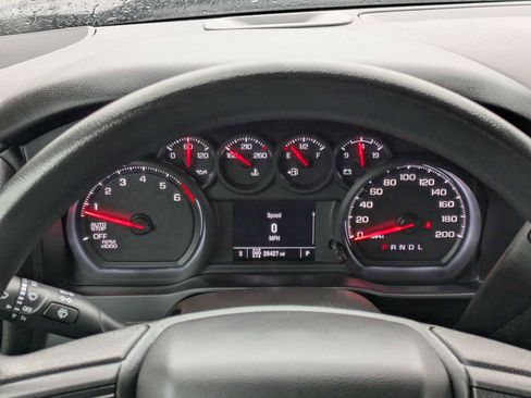 Used 2022 Chevrolet Silverado 1500 Custom image 32