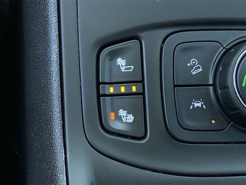 Used 2023 GMC Terrain SLT image 26