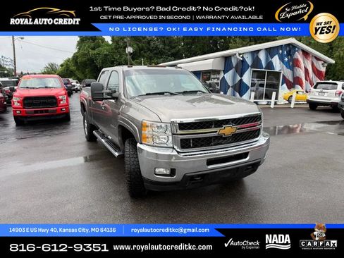 Used 2013 Chevrolet Silverado 2500 LT w/ Interior Plus Package AWD/4WD image 1