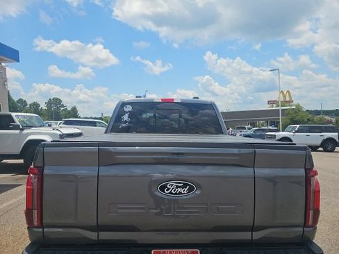 Used 2025 Ford F150 Lariat w/ Equipment Group 501A Mid AWD/4WD image 5