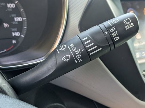 Used 2021 Chevrolet TrailBlazer LT image 26